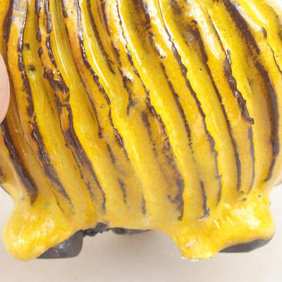 Ceramic shell 7 x 7 x 7.5 cm, yellow color - 2