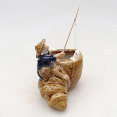 Ceramic figurine - Fisherman F17 - 3